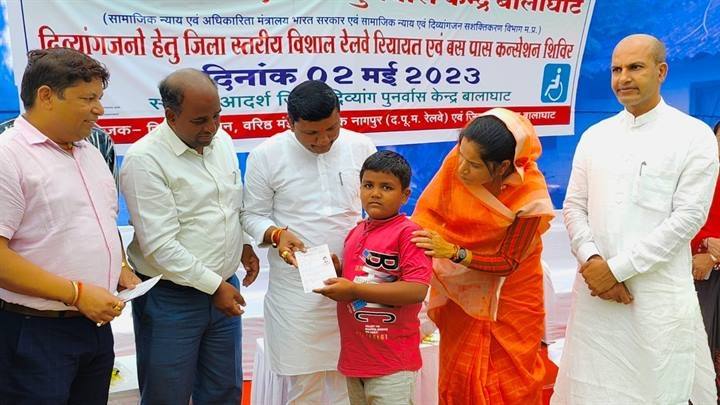 दिव्यांगों को रियायत यात्रा पास मिलने से होगी सुविधा